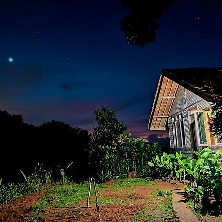 Farmstay Manangel Sindanglaka Ngoại thất bức ảnh