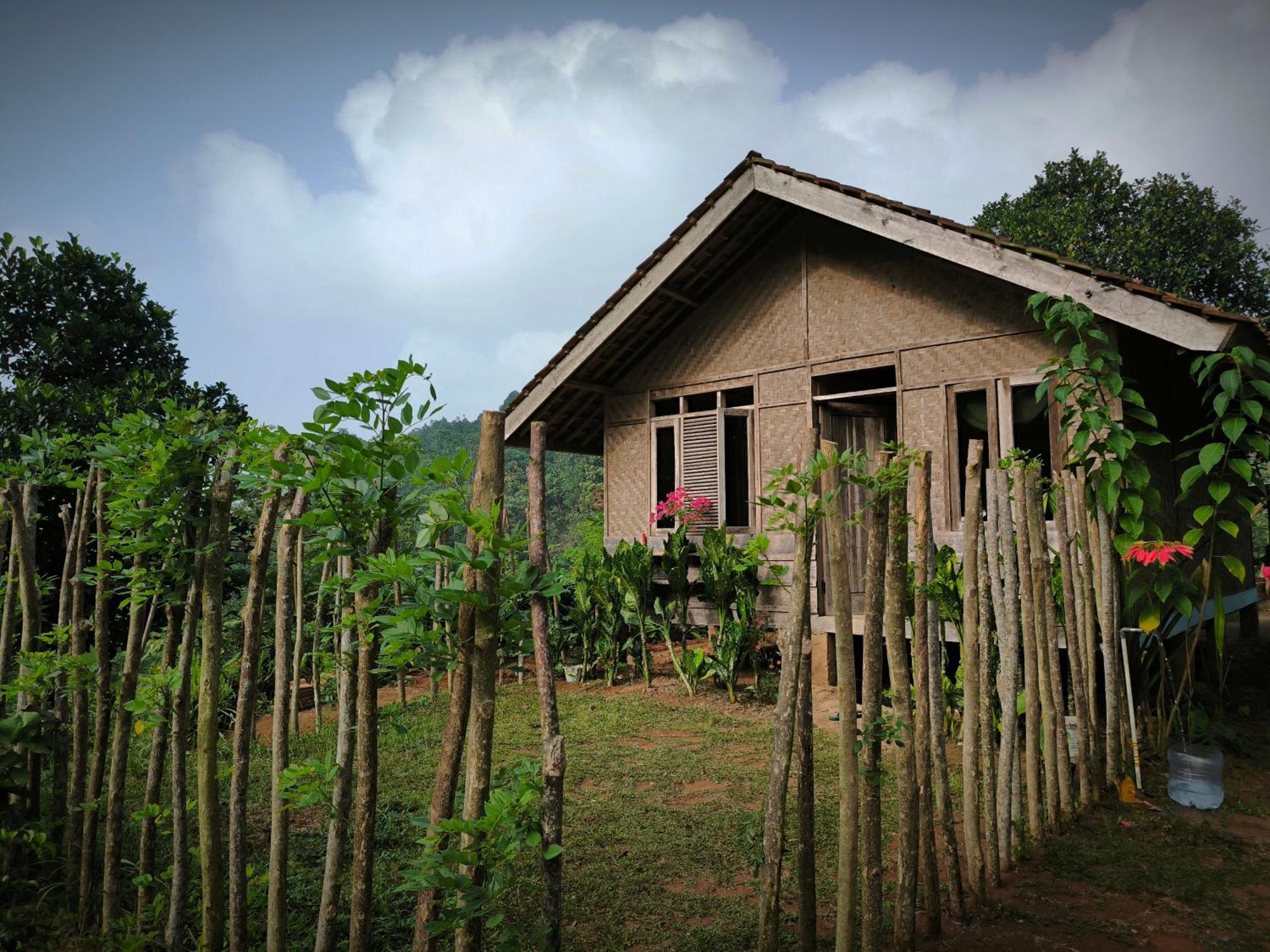 Farmstay Manangel Sindanglaka Ngoại thất bức ảnh